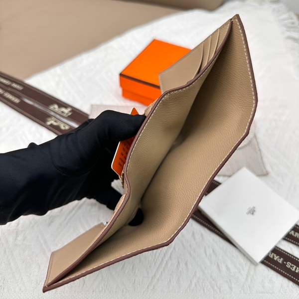 エルメス財布コピー着用イメージ